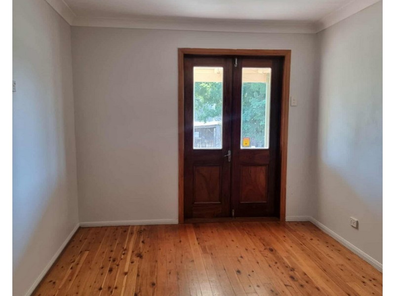 49 Keith Street, Bundamba QLD 4304