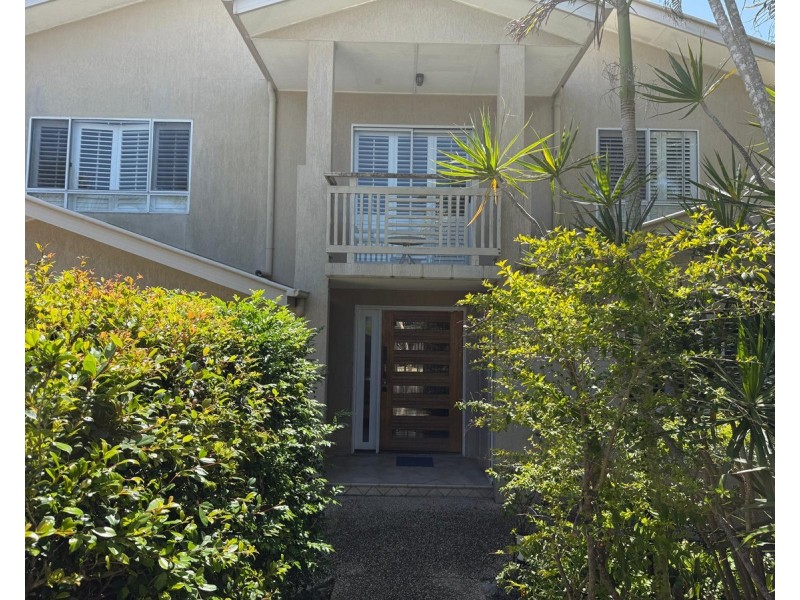 47 Comet Drive, Sunrise Beach QLD 4567