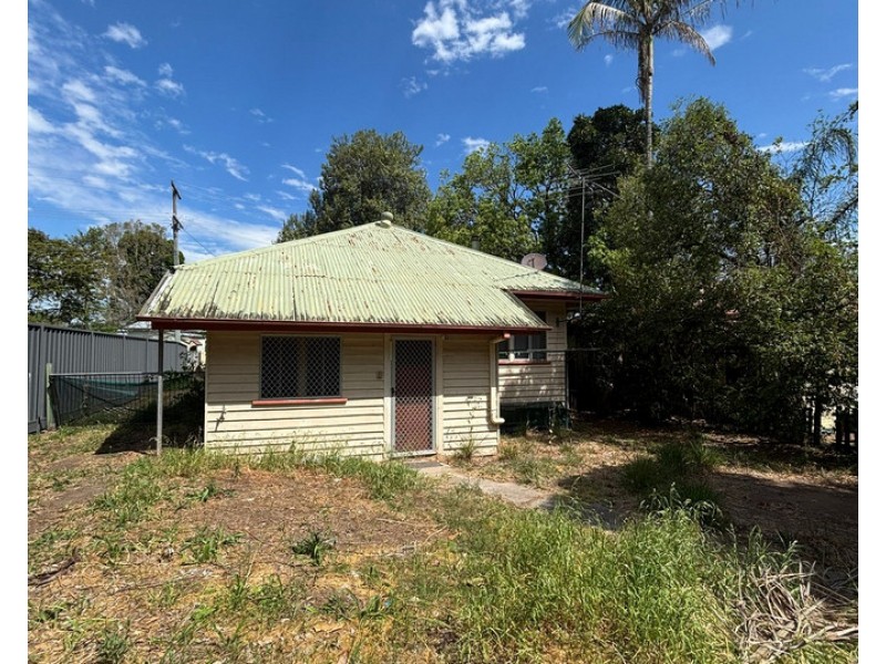 41 Herbert Street, Sadliers Crossing QLD 4305