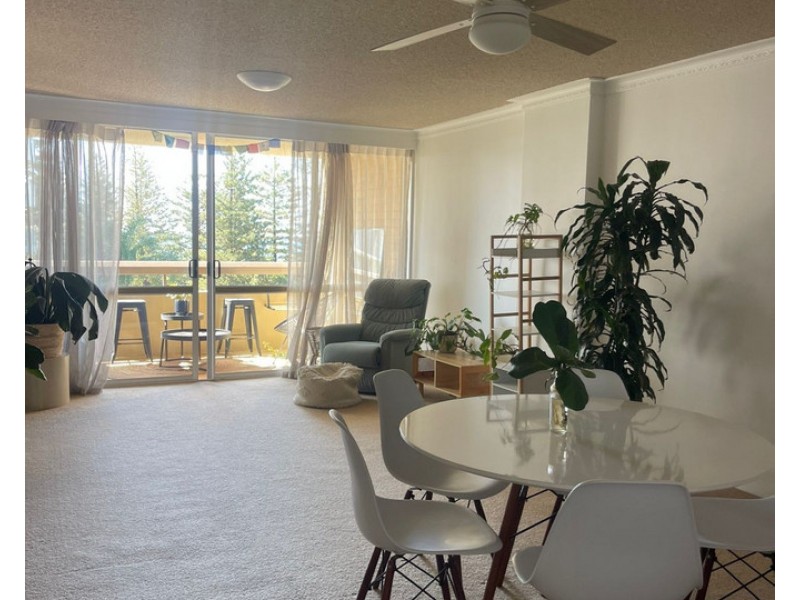 17/22-28 The Esplanade, Burleigh Heads QLD 4220