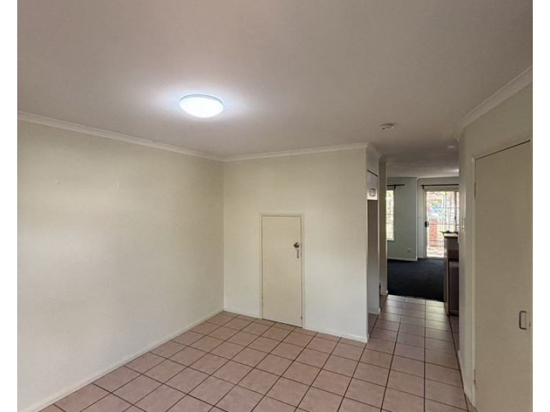 28/18 Tallebudgera Creek Road, Burleigh Heads QLD 4220