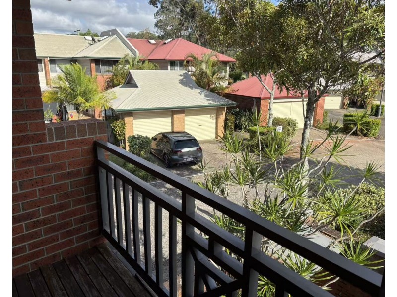 28/18 Tallebudgera Creek Road, Burleigh Heads QLD 4220
