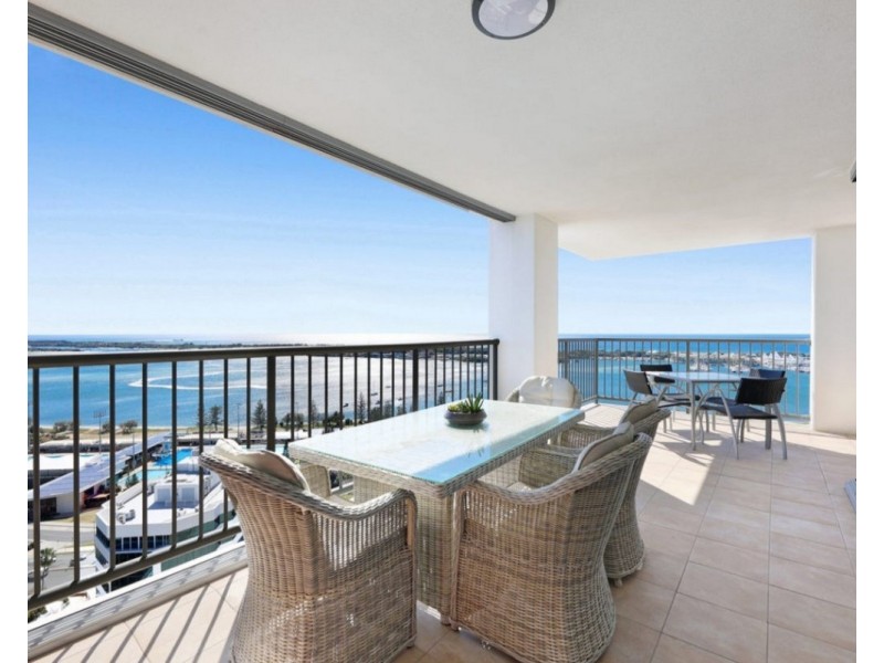 275/105 Scarborough Street, Southport QLD 4215