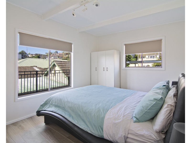 53 Curl Curl Parade, Curl Curl NSW 2096