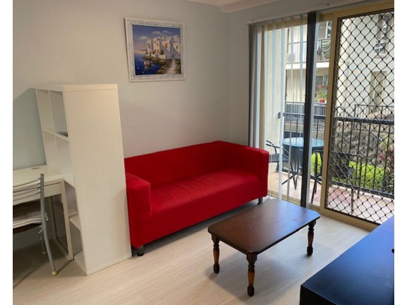 5/63 QUEEN Street, Southport QLD 4215