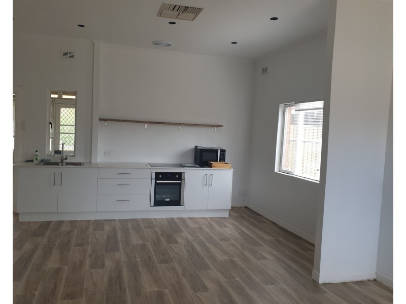 52 Whimpress Avenue, Findon SA 5023