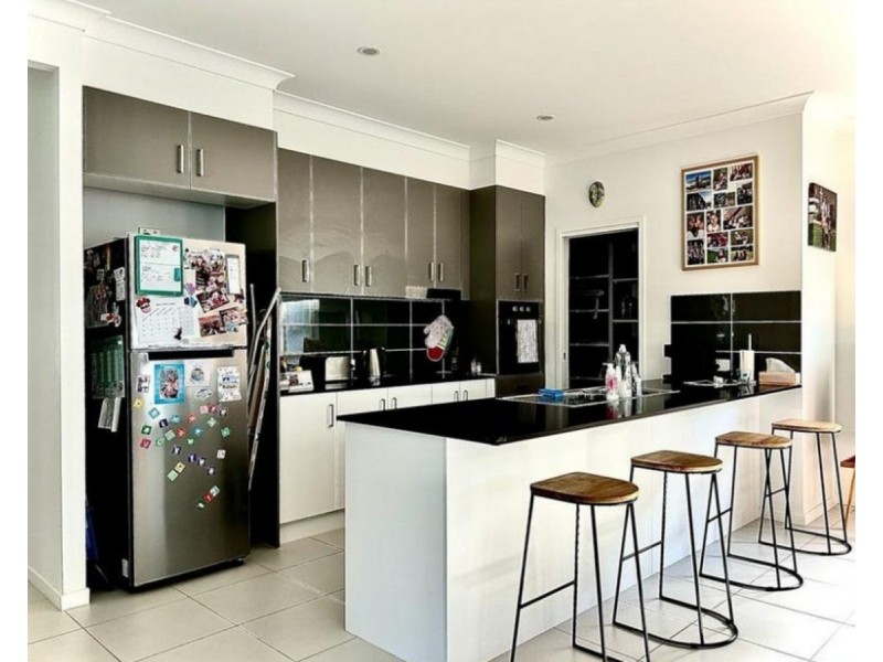148 Brookhaven Boulevard, Bahrs Scrub QLD 4207