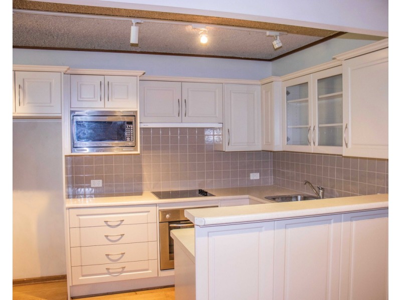 2/4 Victoria Terrace, Walkerville SA 5081