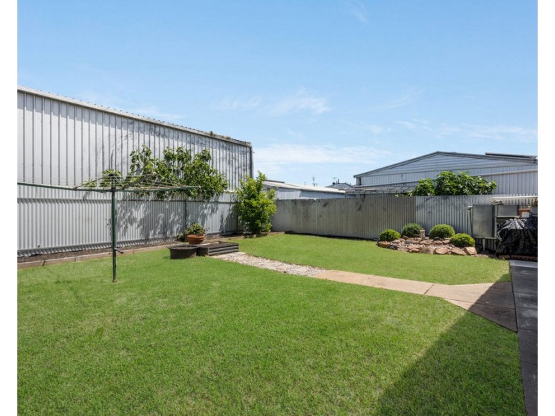 1 Woolinga Street, Beverley SA 5009