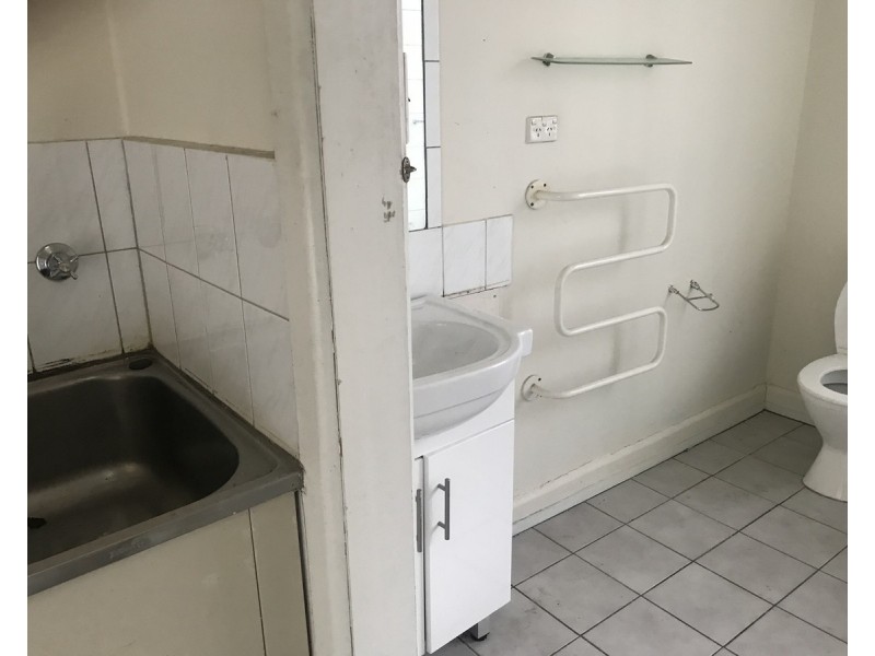 1667-1669 Malvern Road, Glen Iris VIC 3146