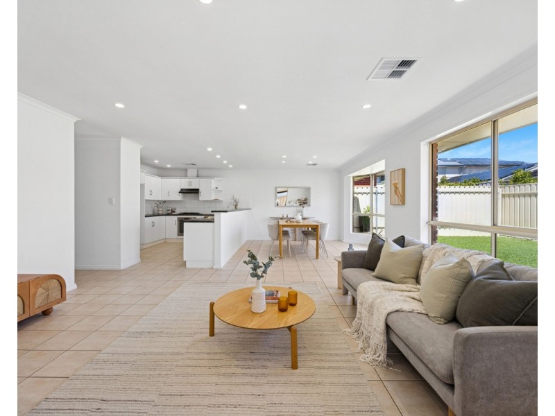 9 Strathbogie Avenue, Findon SA 5023