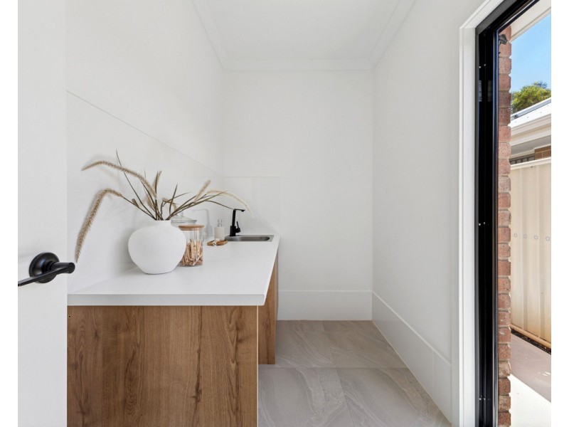 14 Roberts Street, Munno Para SA 5115