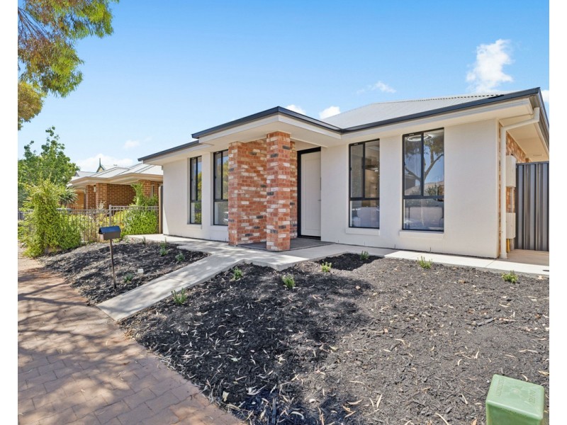 14 Roberts Street, Munno Para SA 5115