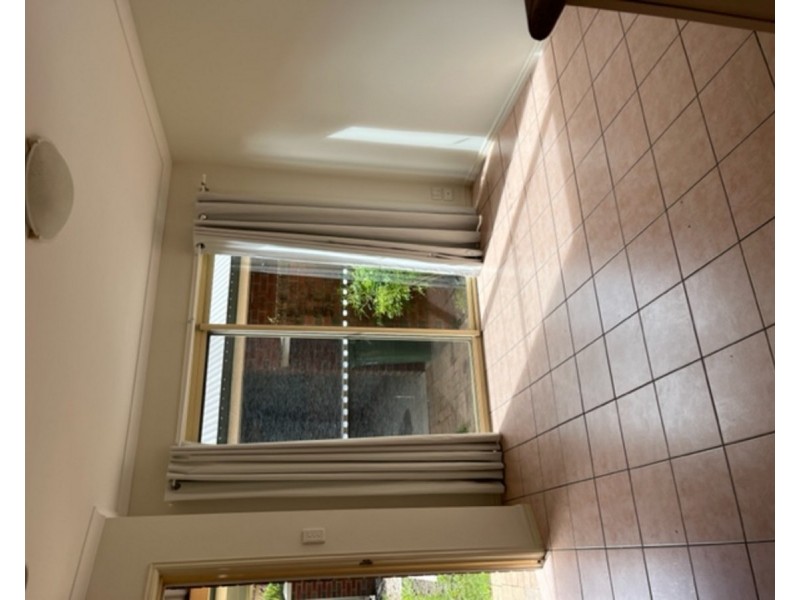 37/18 Tallebudgera Creek Road, Burleigh Heads QLD 4220