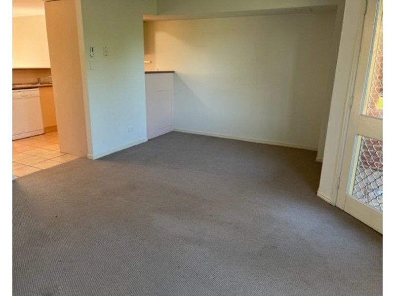 37/18 Tallebudgera Creek Road, Burleigh Heads QLD 4220