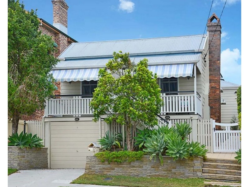 17 Wooloowin Avenue, Wooloowin QLD 4030