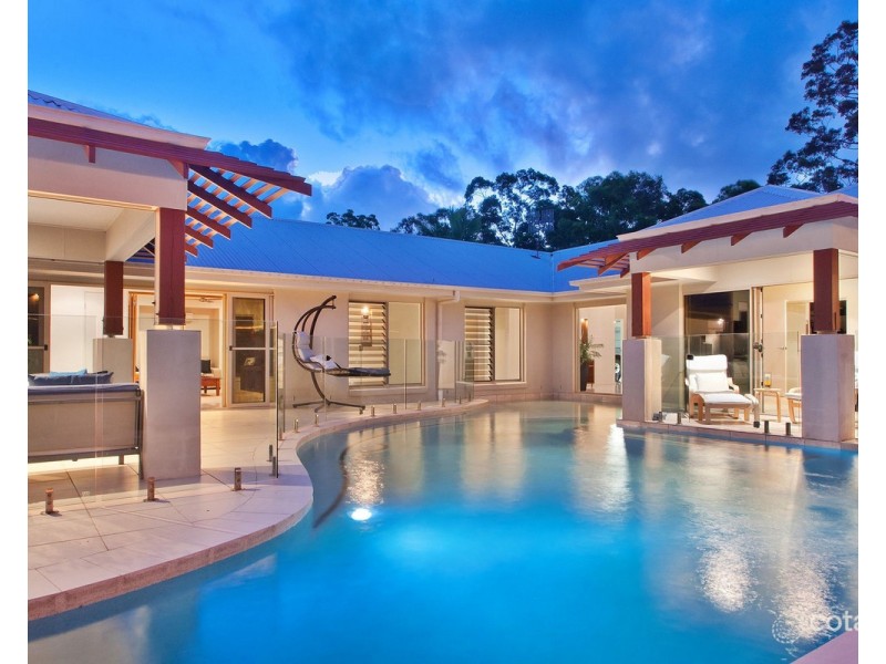 4 Attenuatta Place, Noosaville QLD 4566