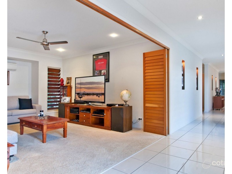4 Attenuatta Place, Noosaville QLD 4566