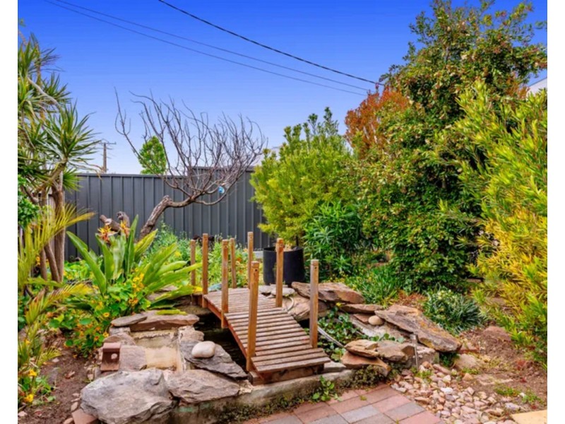 2 Cooke Crescent, Royal Park SA 5014