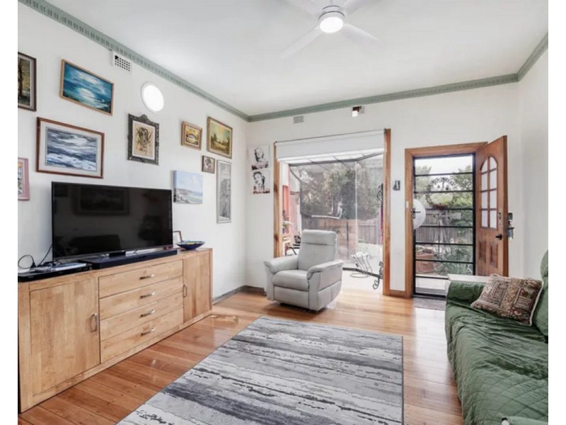 2 Cooke Crescent, Royal Park SA 5014