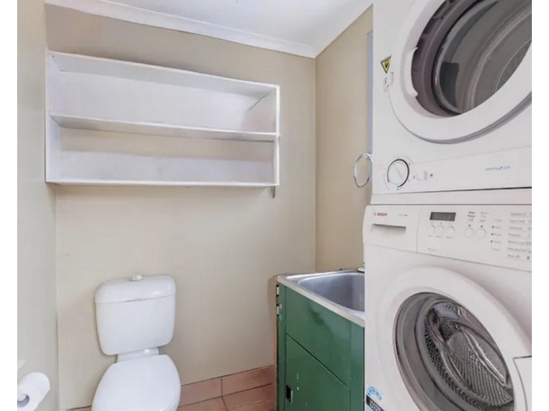 2 Cooke Crescent, Royal Park SA 5014