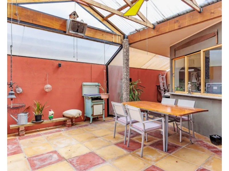 2 Cooke Crescent, Royal Park SA 5014