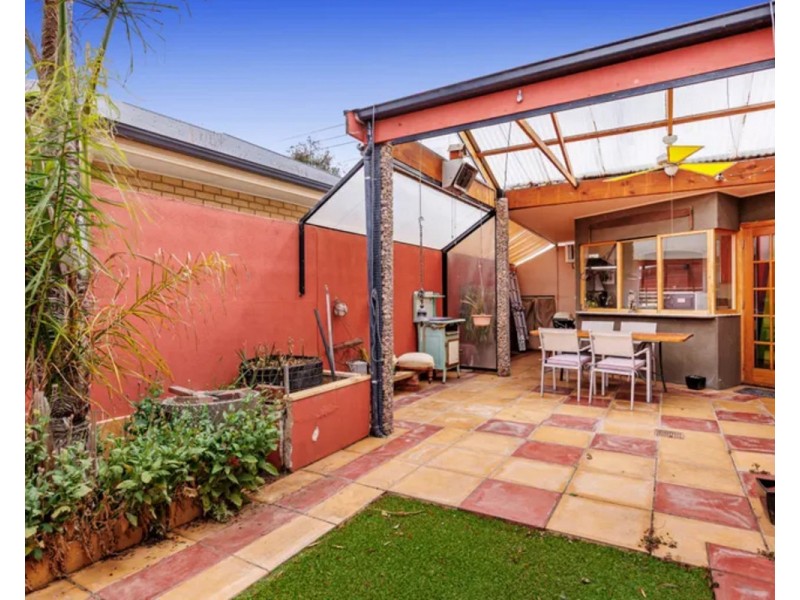 2 Cooke Crescent, Royal Park SA 5014