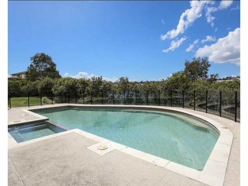 11/11 Promenade Avenue, Robina QLD 4226