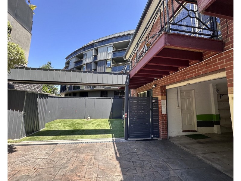 31a Pakington Street, St Kilda VIC 3182