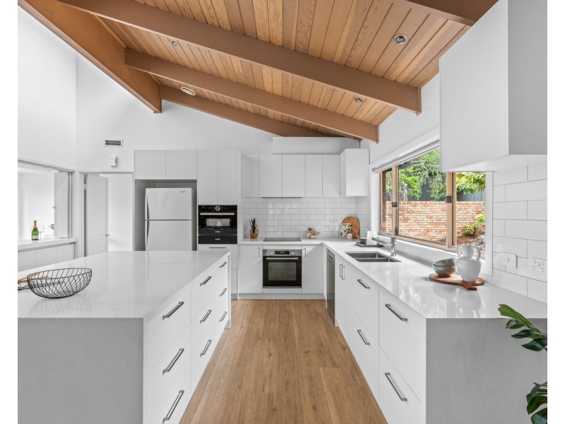 19 Orange Grove, Camberwell VIC 3124