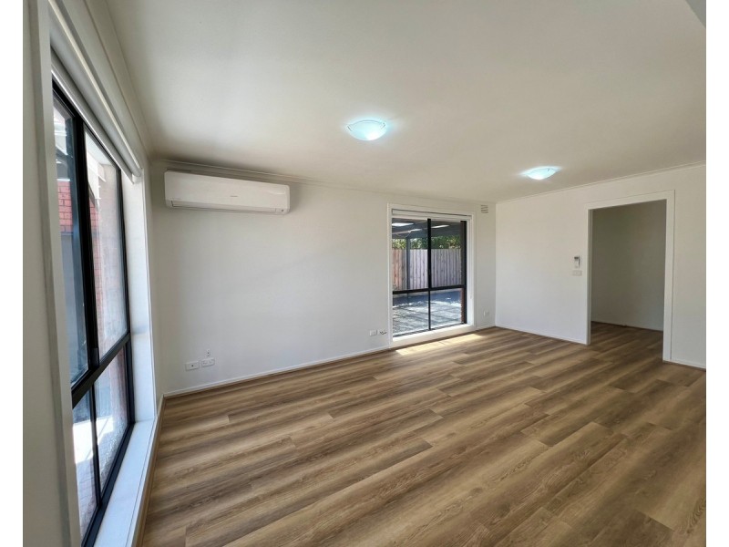 34 Shane Avenue, Seabrook VIC 3028