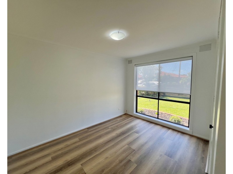 34 Shane Avenue, Seabrook VIC 3028