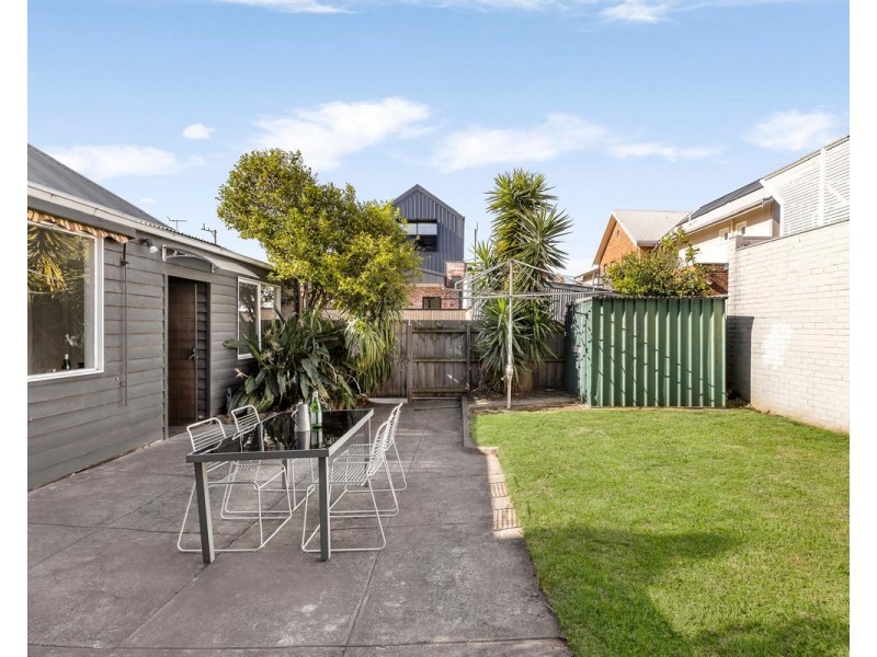 20 Upton Road, Windsor VIC 3181