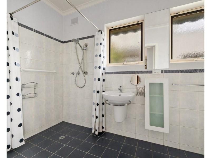 15 Harrow Road, Kidman Park SA 5025