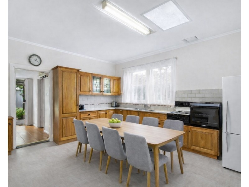 24 Annesley Avenue, Trinity Gardens SA 5068