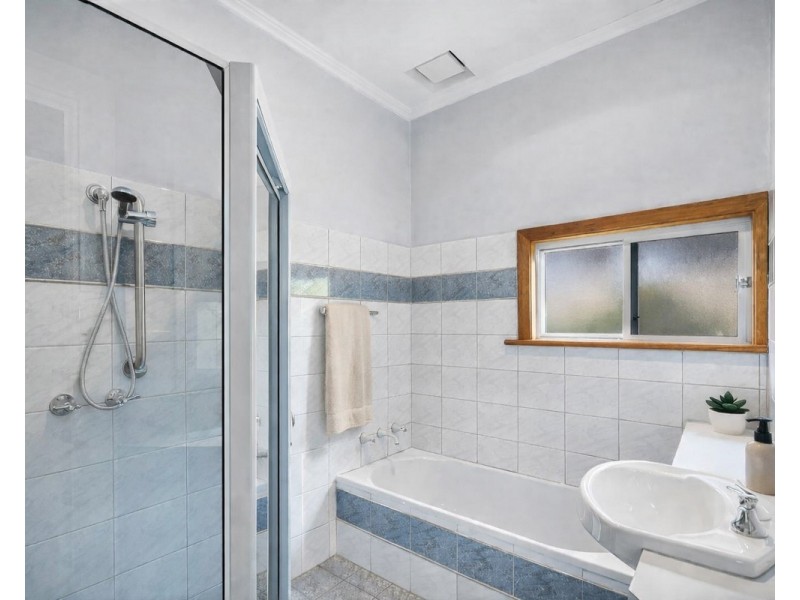 24 Annesley Avenue, Trinity Gardens SA 5068