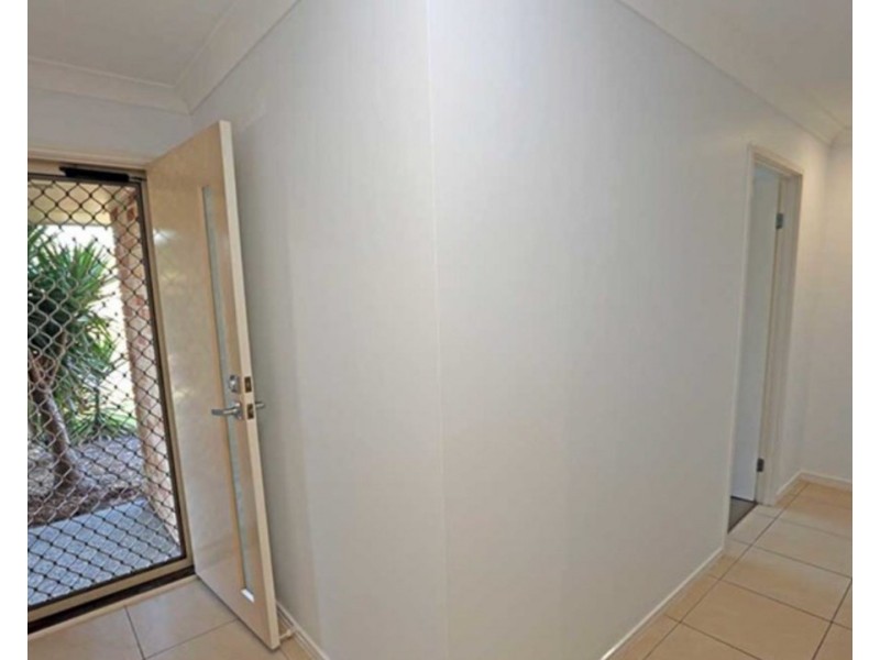 1 & 2/11 Acemia Drive Acemia Drive, Morayfield QLD 4506