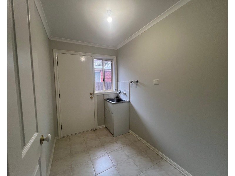 3/6 Warren Court, Altona Meadows VIC 3028