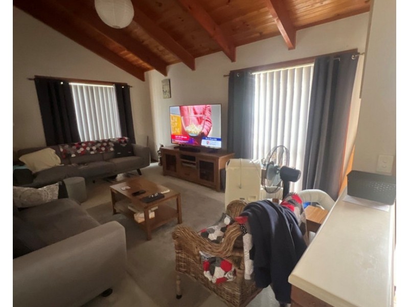 1 Trythall Court, Altona Meadows VIC 3028