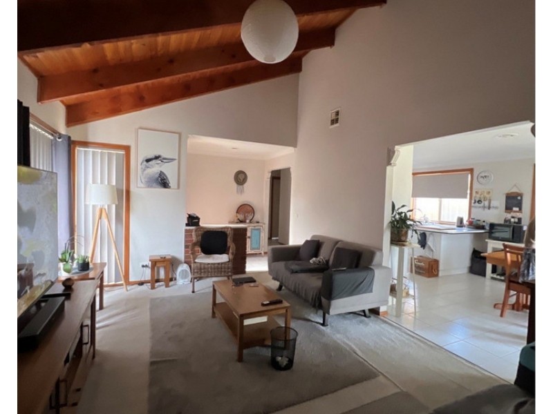 1 Trythall Court, Altona Meadows VIC 3028