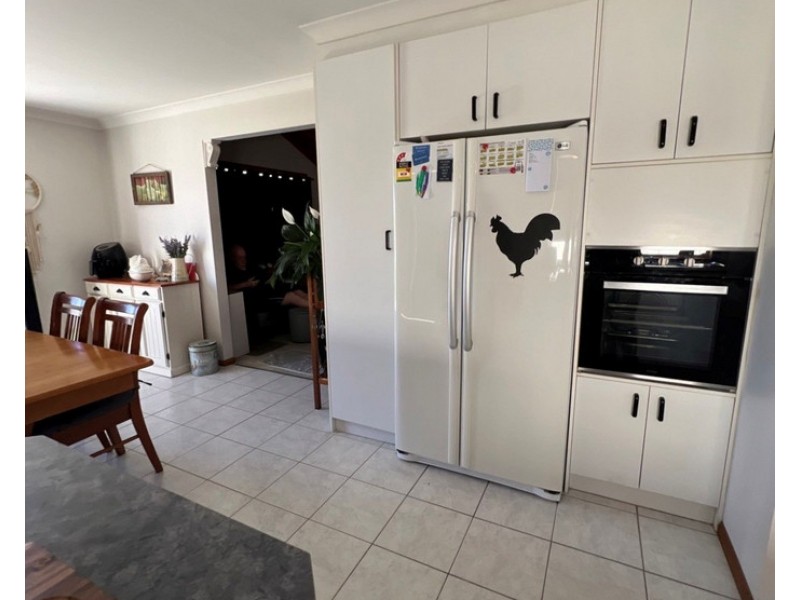 1 Trythall Court, Altona Meadows VIC 3028