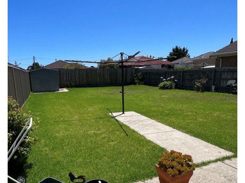 1 Trythall Court, Altona Meadows VIC 3028
