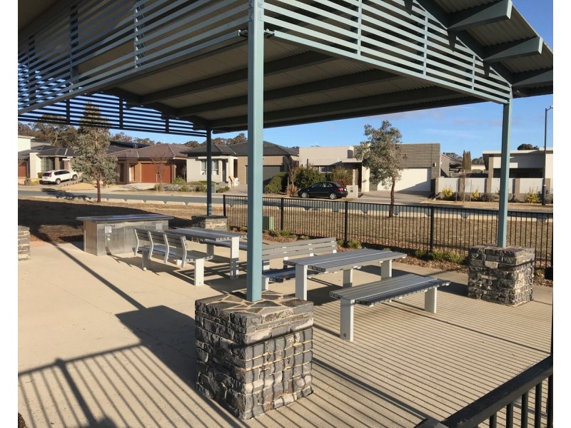 5 Proud Street, Forde ACT 2914