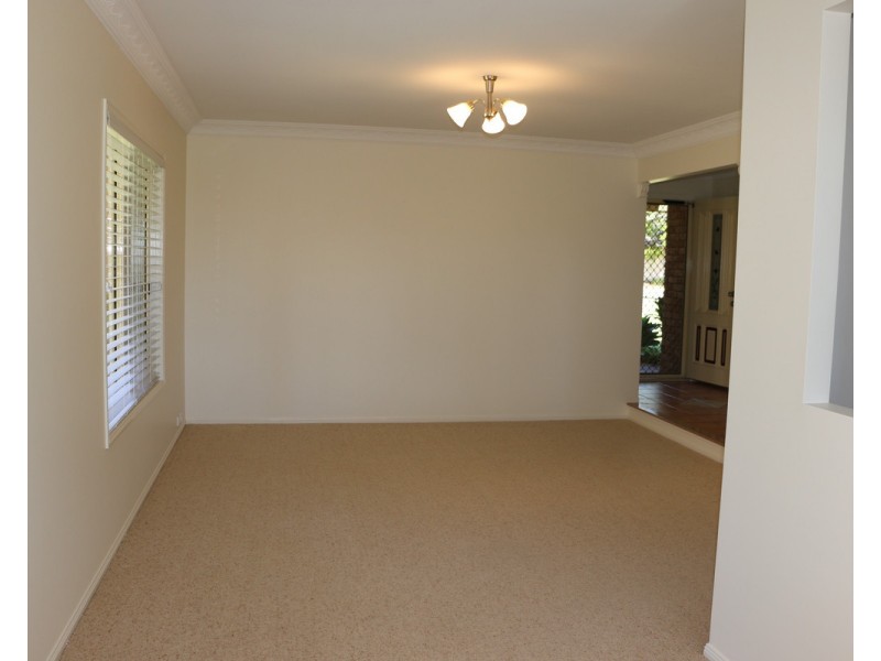 15 Audrey Court, Middle Ridge QLD 4350