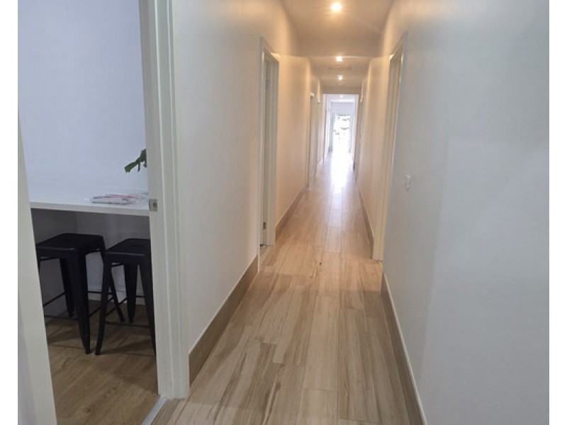 8/48 Quail Crescent, Melton VIC 3337