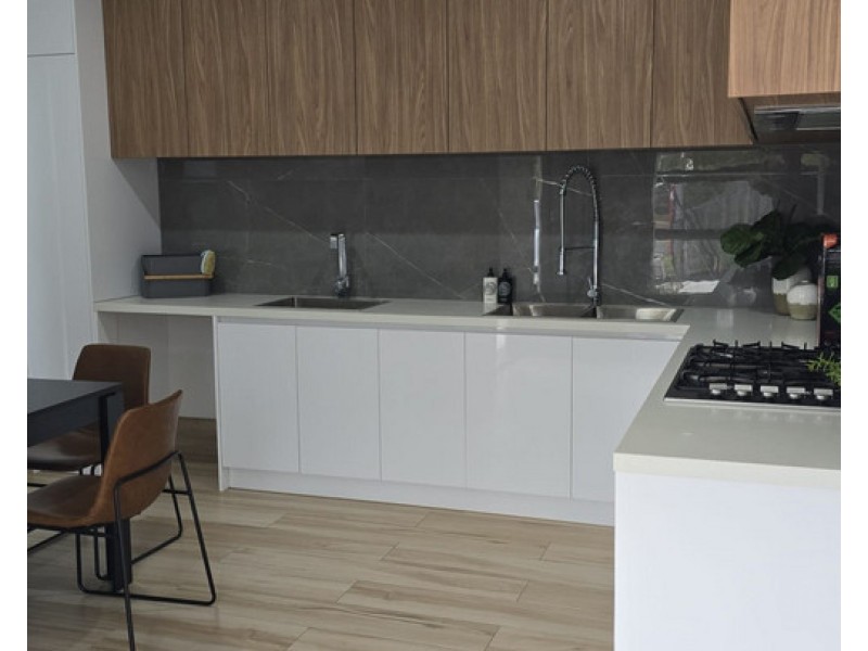 8/48 Quail Crescent, Melton VIC 3337