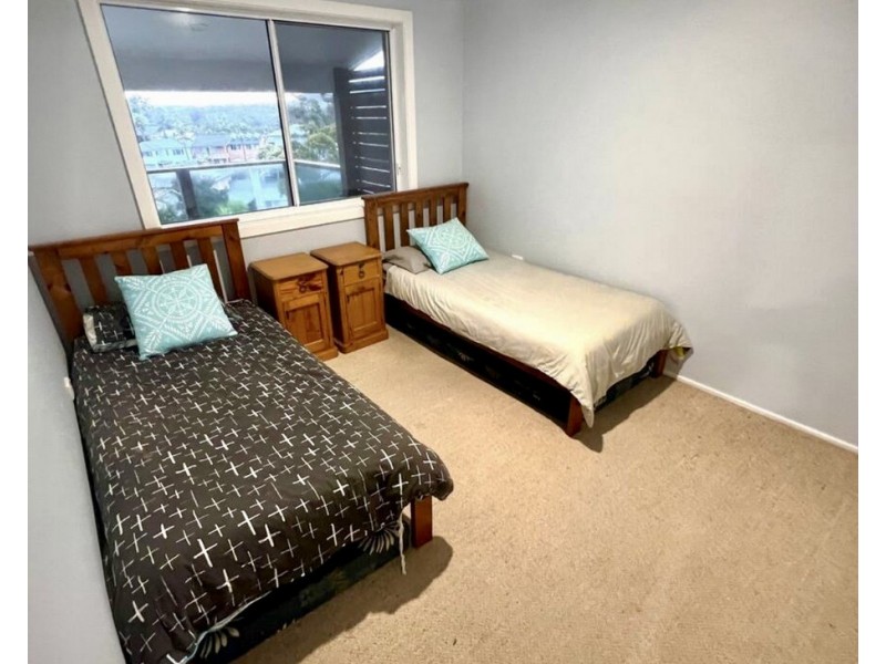 1 Boos Road, Forresters Beach NSW 2260