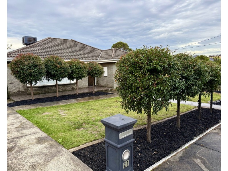 21 Murdoch Avenue, Mulgrave VIC 3170
