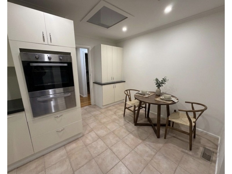 21 Murdoch Avenue, Mulgrave VIC 3170
