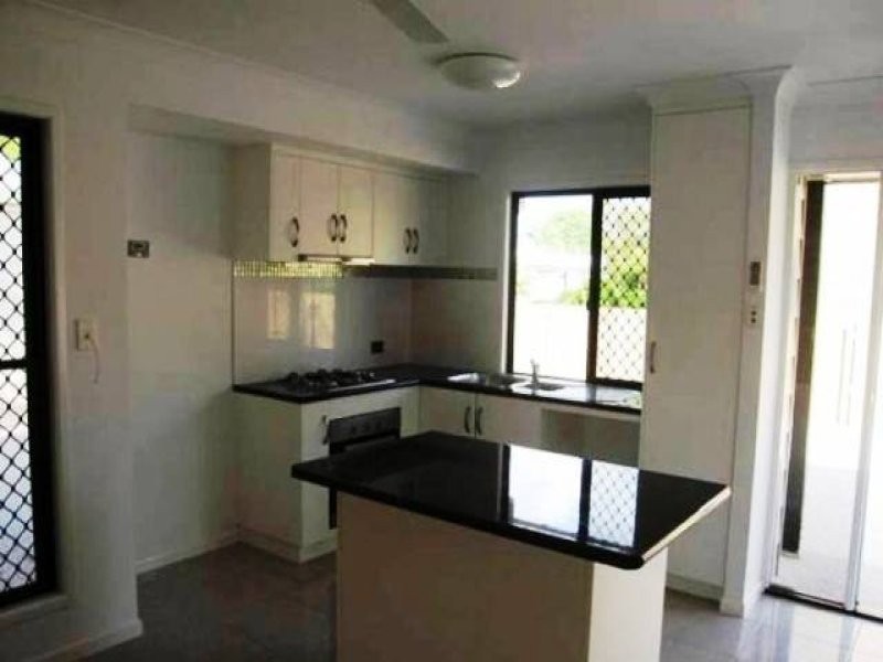 7/382 Bridge Road, West Mackay QLD 4740